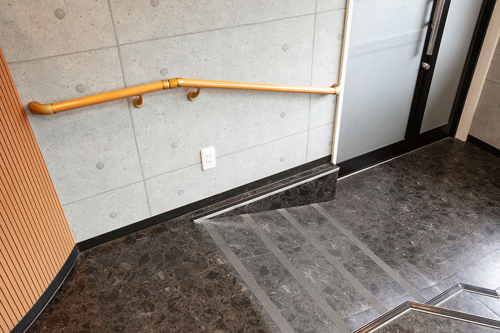 入口